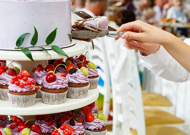 Catering &Amp; Events - It Sprinkles 3 Events-Catering