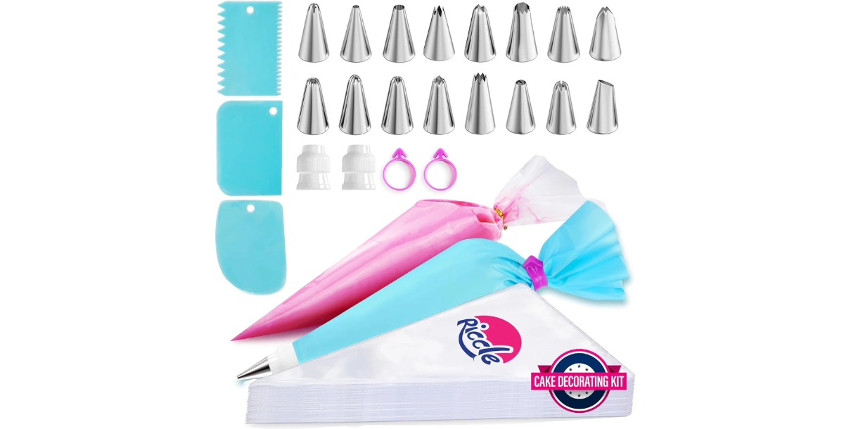 Piping Bag And Nozzle Set